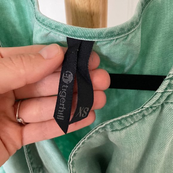 Green dress - Picture 3 of 4